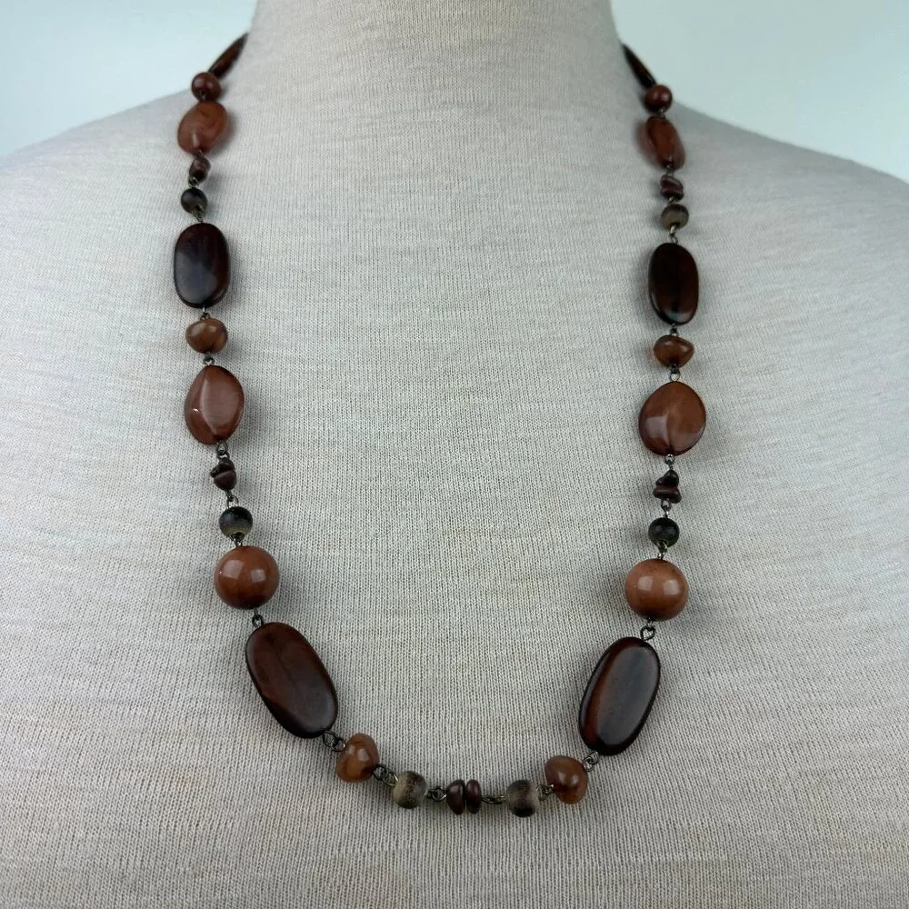 Brown Plastic Link Necklace 29
